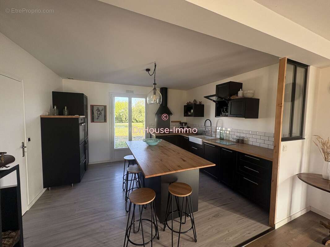 Maison à MIGNE-AUXANCES