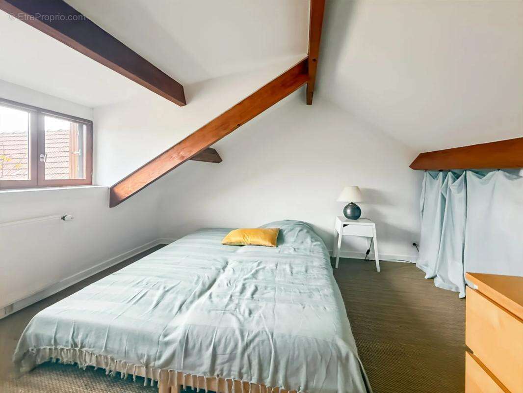 Maison à LIMETZ-VILLEZ