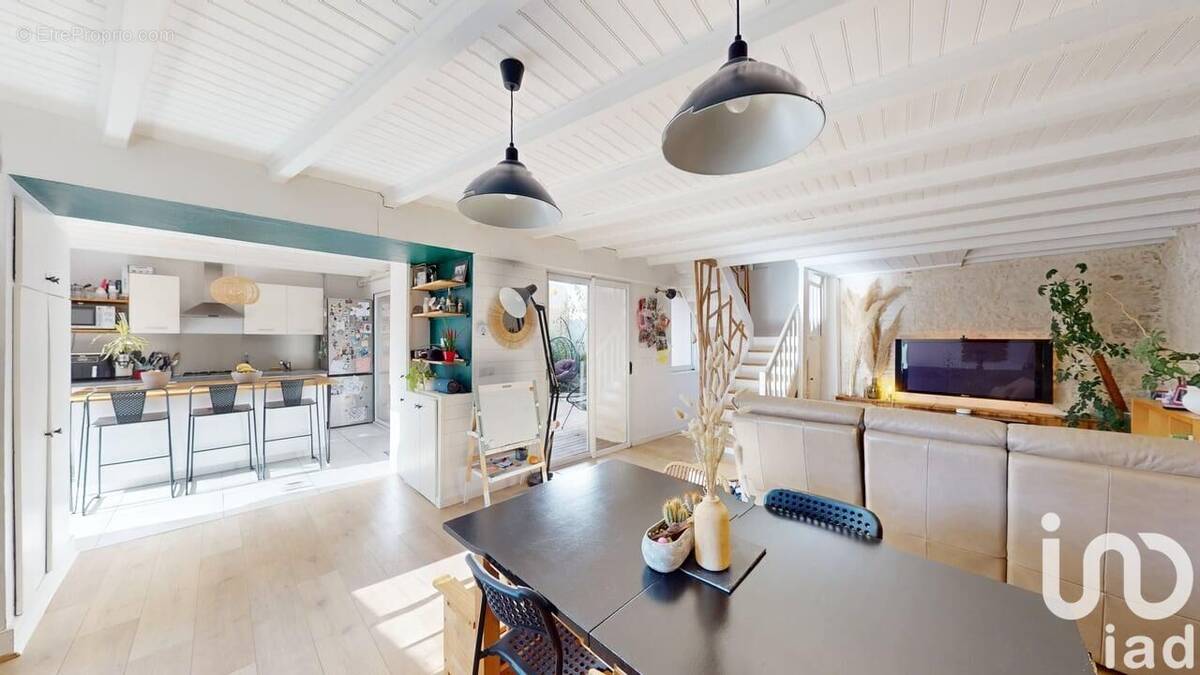 Photo 1 - Maison à SAINTE-SOULLE