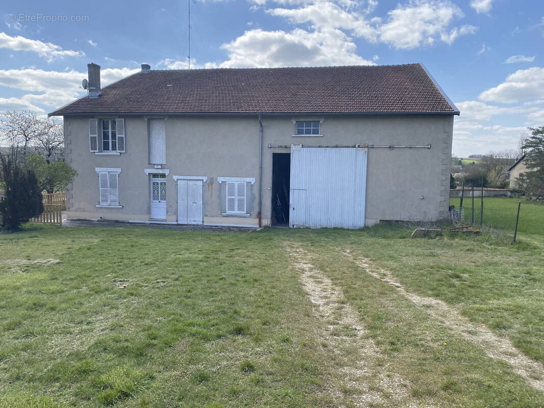 Maison à CONSENVOYE