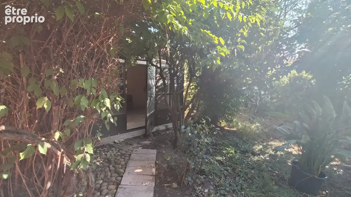 Gonfaron Jolie Villa beau volumes - photo 7
