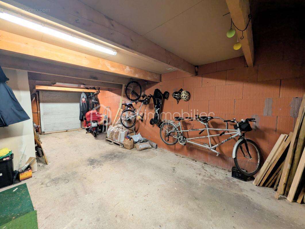 Maison familiale 121 m² - Jardin – Garage - Grenier - photo 17