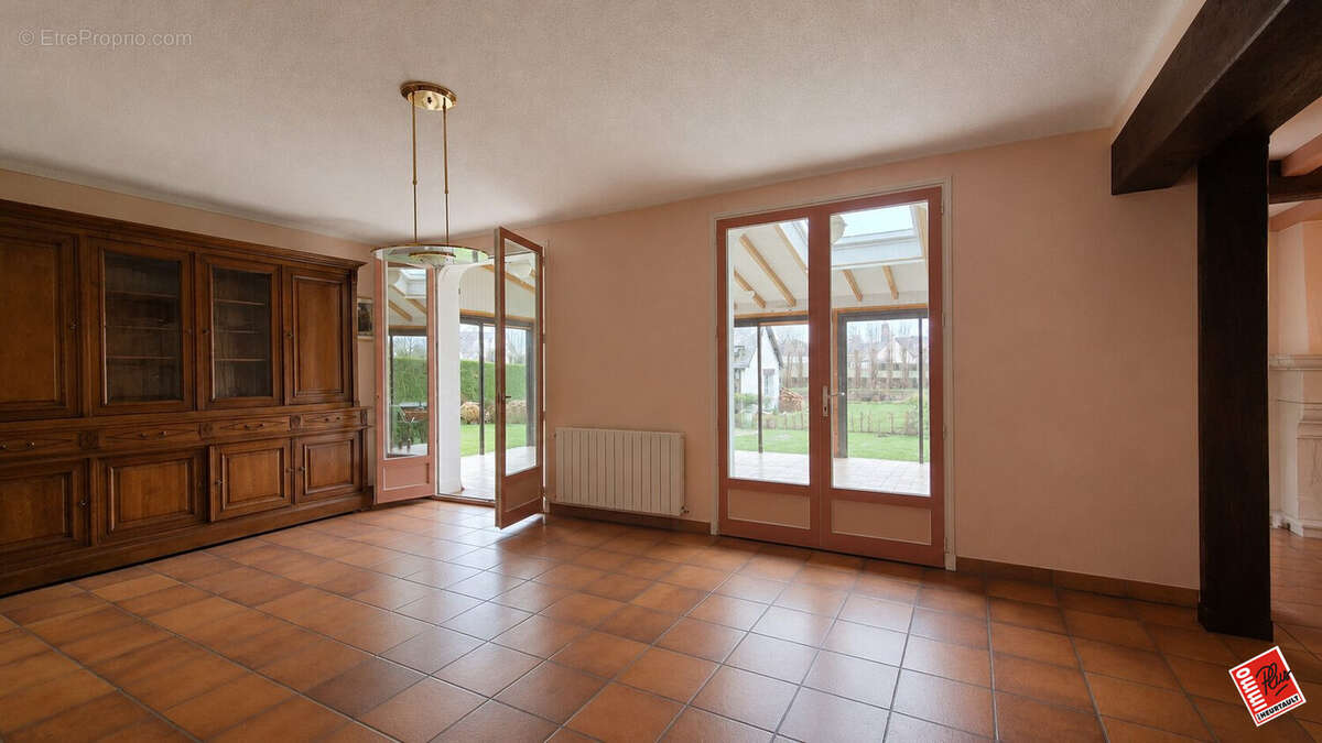 Maison 187 m² à Saint-Rieul  - photo 5