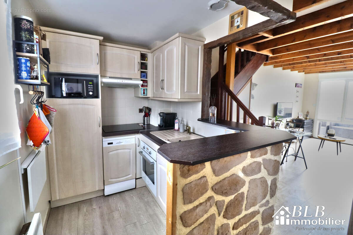 Appartement à LE PERRAY-EN-YVELINES