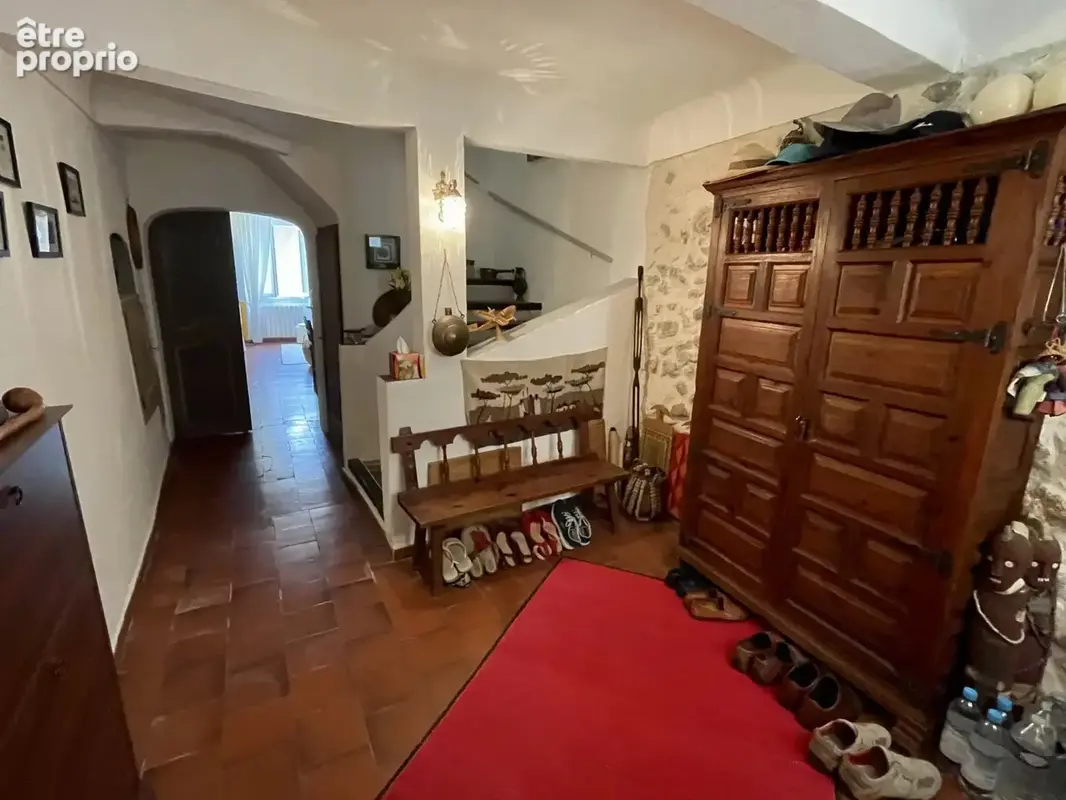 Authentique maison de village avec terrasse et vue - photo 4