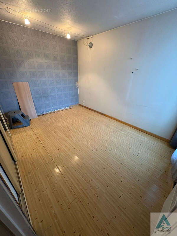 Appartement à MARSEILLE-11E