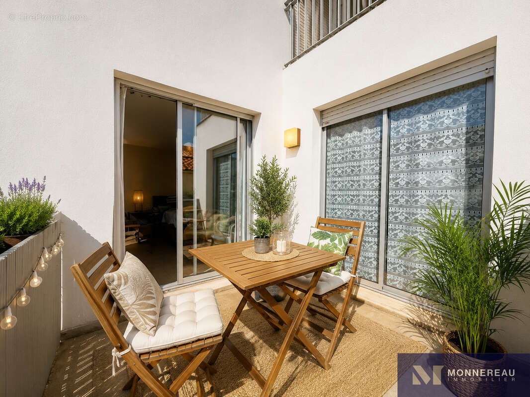 Appartement type t2 proximite immediate marche de royan - photo 2