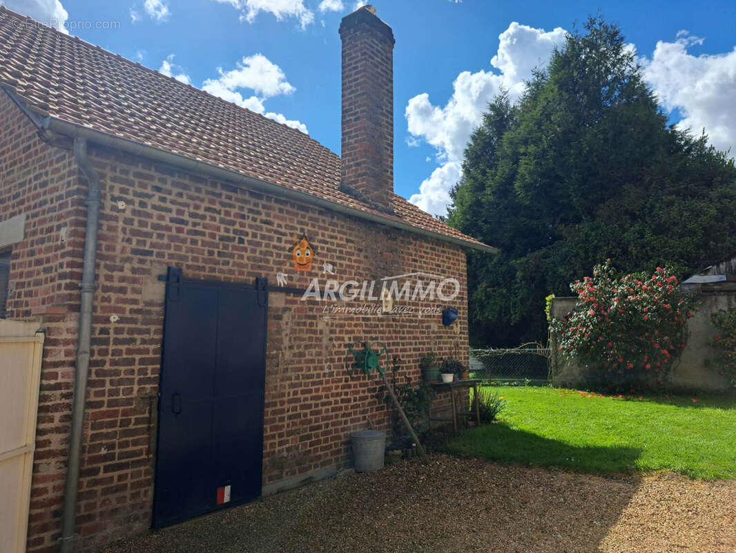 Maison à SAINT-CALAIS