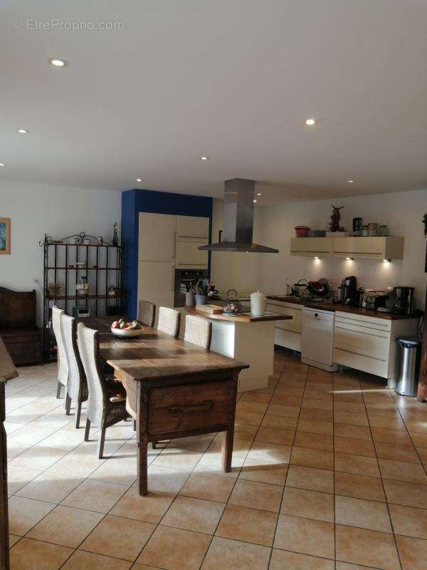 Maison familiale 5 chambres à vendre à saint-gérand-croixanv - photo 5
