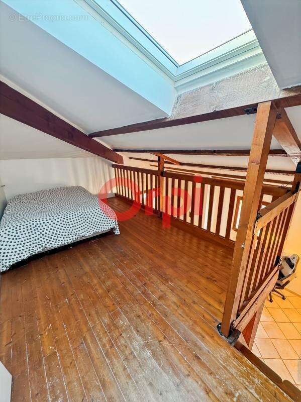 Maison à MEYRARGUES