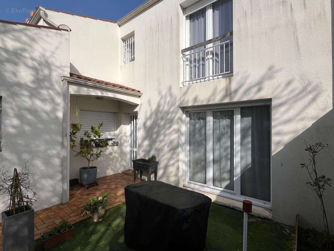 Maison à LA ROCHELLE