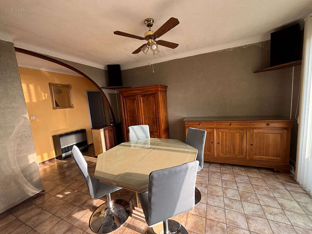Appartement à MARSEILLE-12E