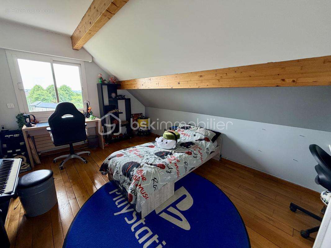 Propriété d'Architecte de 347 m² habitable avec garage et jardin à Charleville - Mézières - photo 10