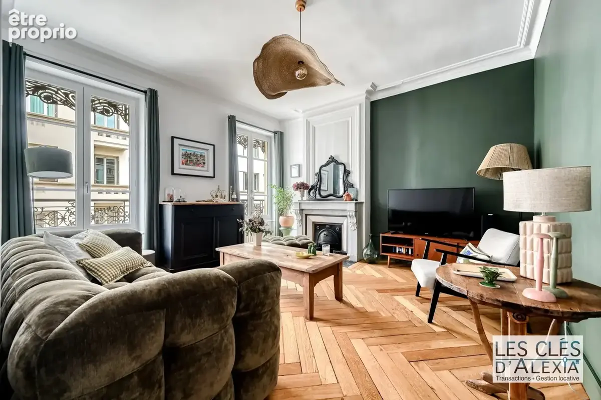 Appartement t4 hausmanien - triangle d'or - photo 1