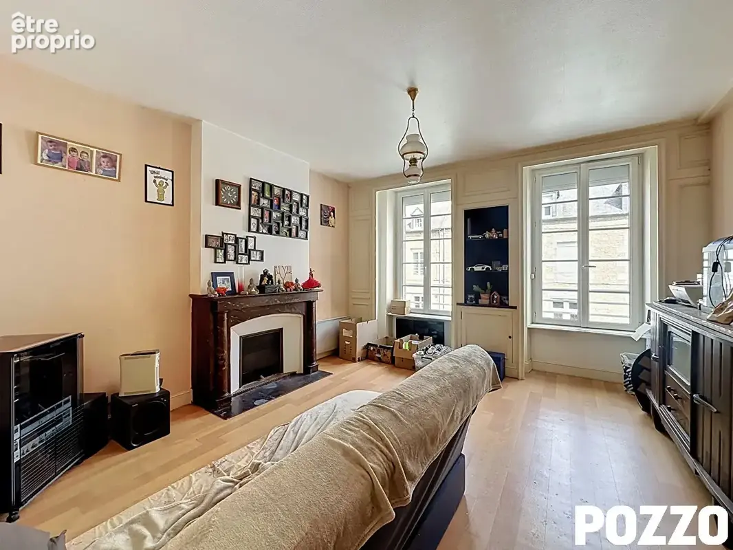 A Vendre - Avranches - Immeuble 15 pièce(s) 265.8 m² - Local commercial + 5 appartements - photo 5