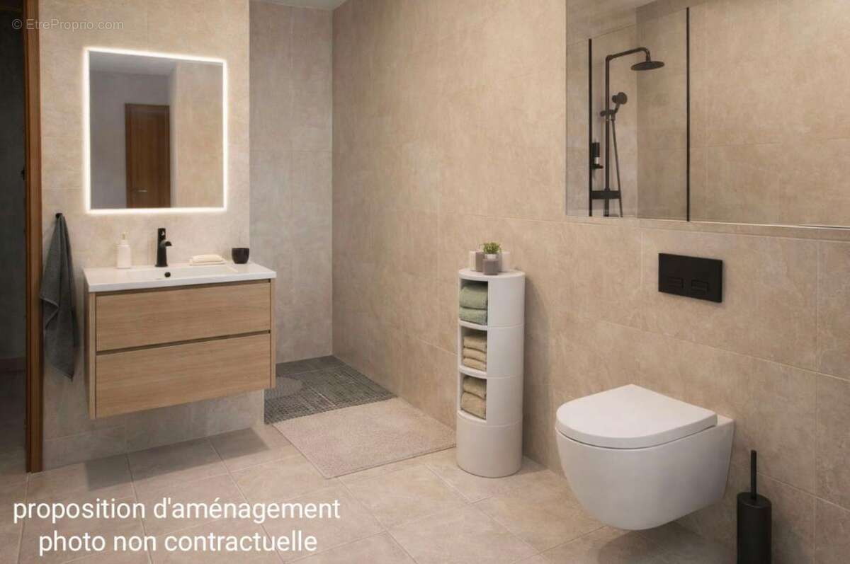 Maison à AVESNES-SUR-HELPE