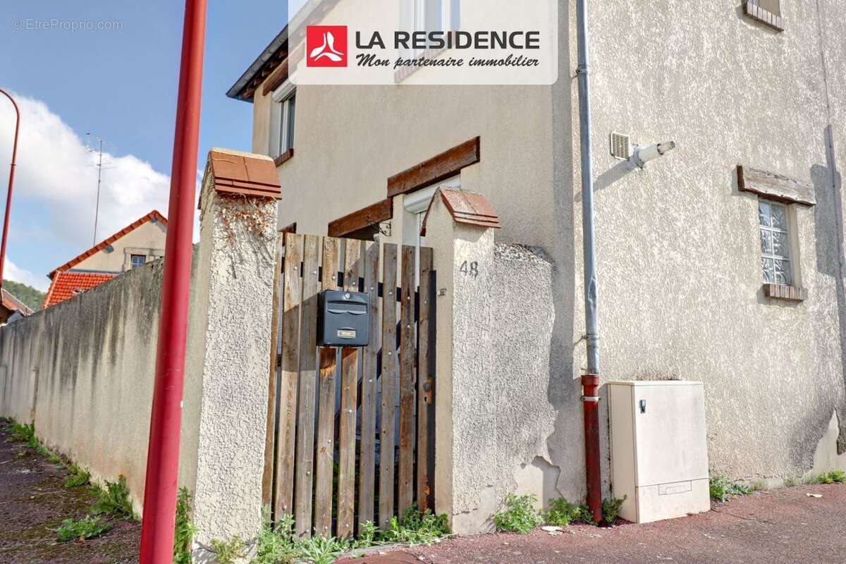 Appartement à EZY-SUR-EURE