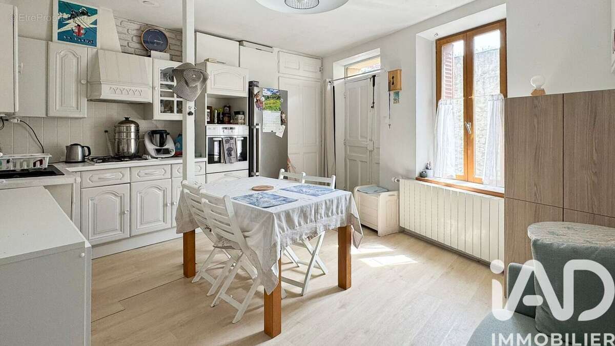 Photo 2 - Maison à RUMILLY