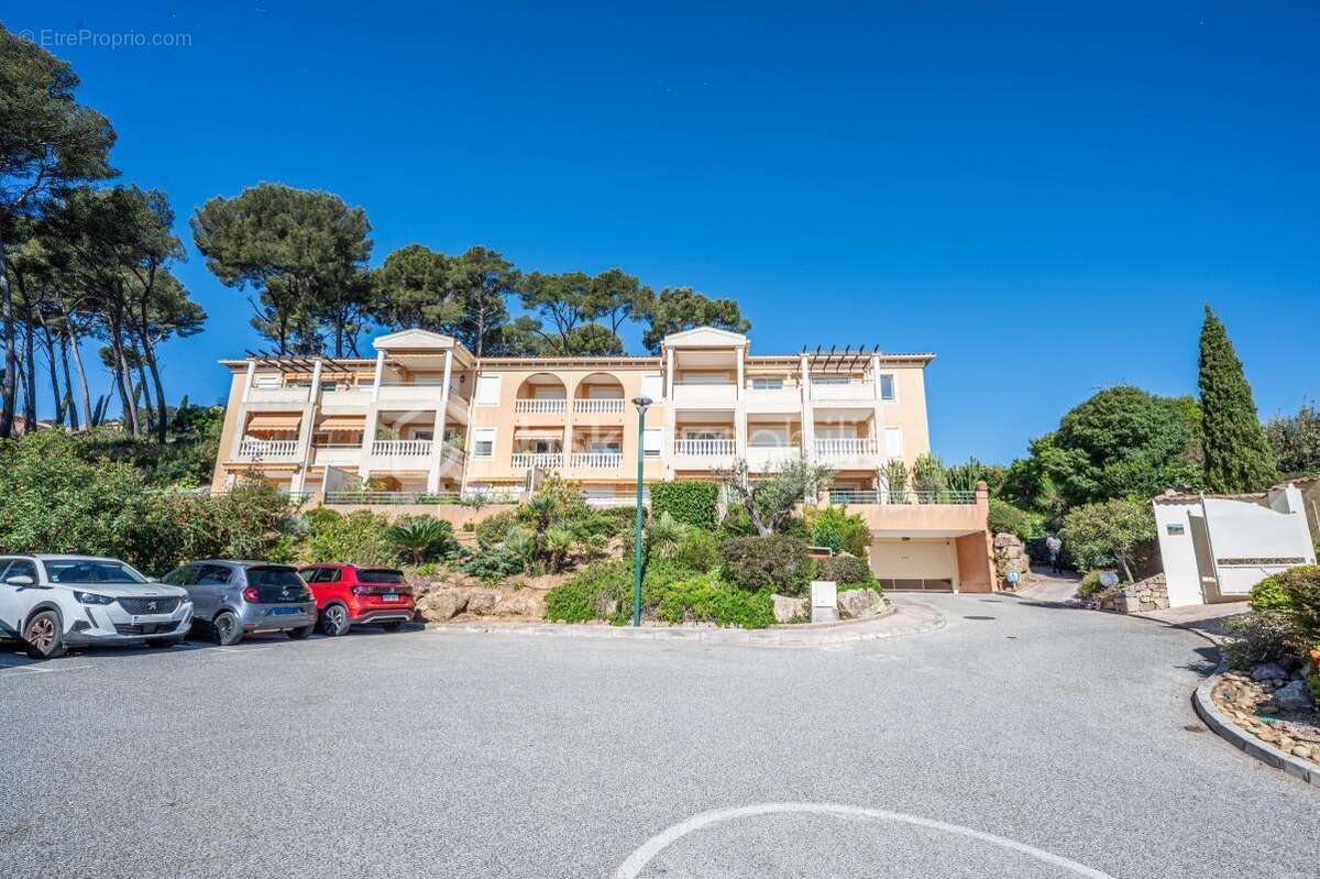 Appartement à HYERES