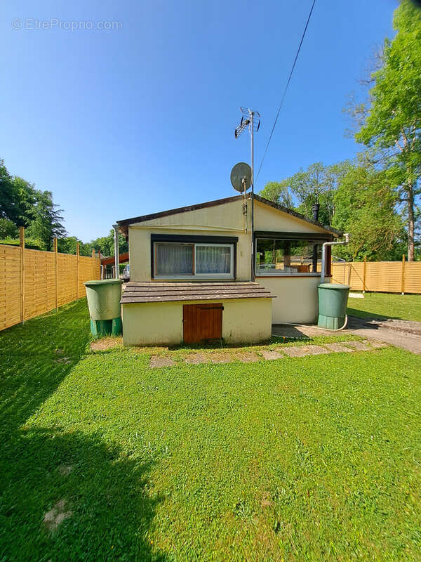 Maison à EGRISELLES-LE-BOCAGE