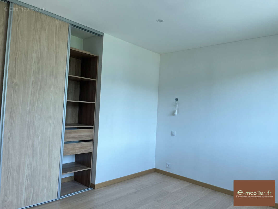 Appartement à BASSENS
