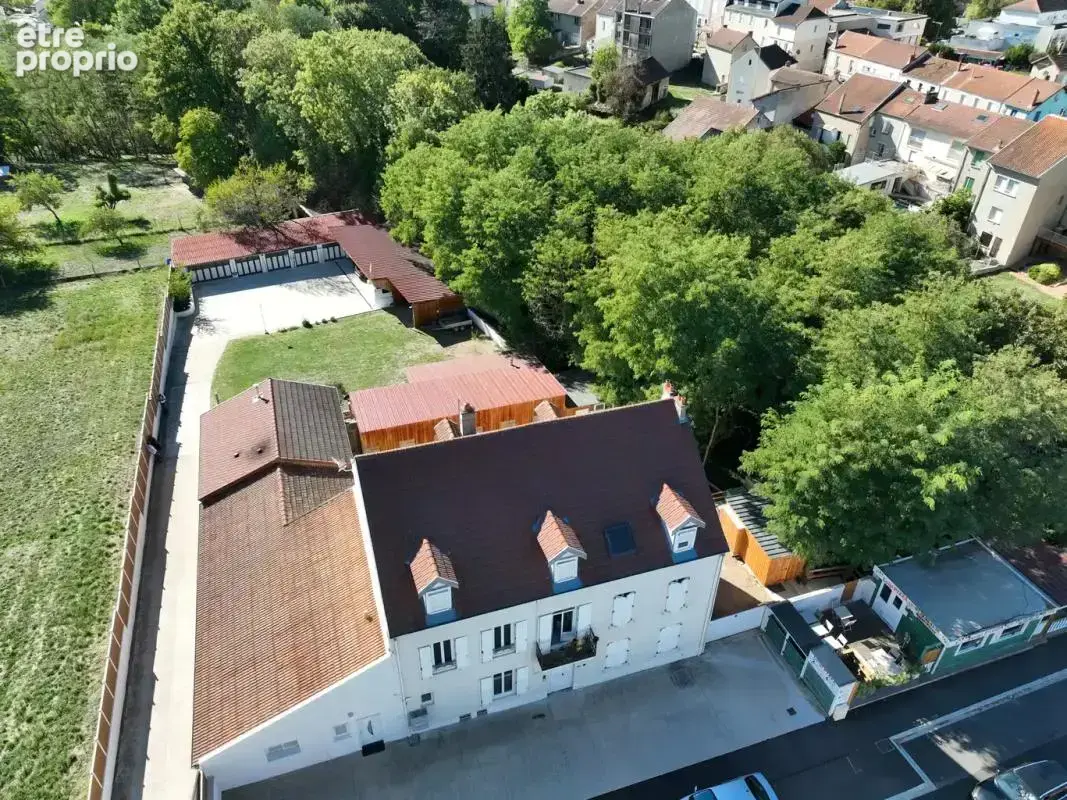 Appartement à SAINT-YORRE