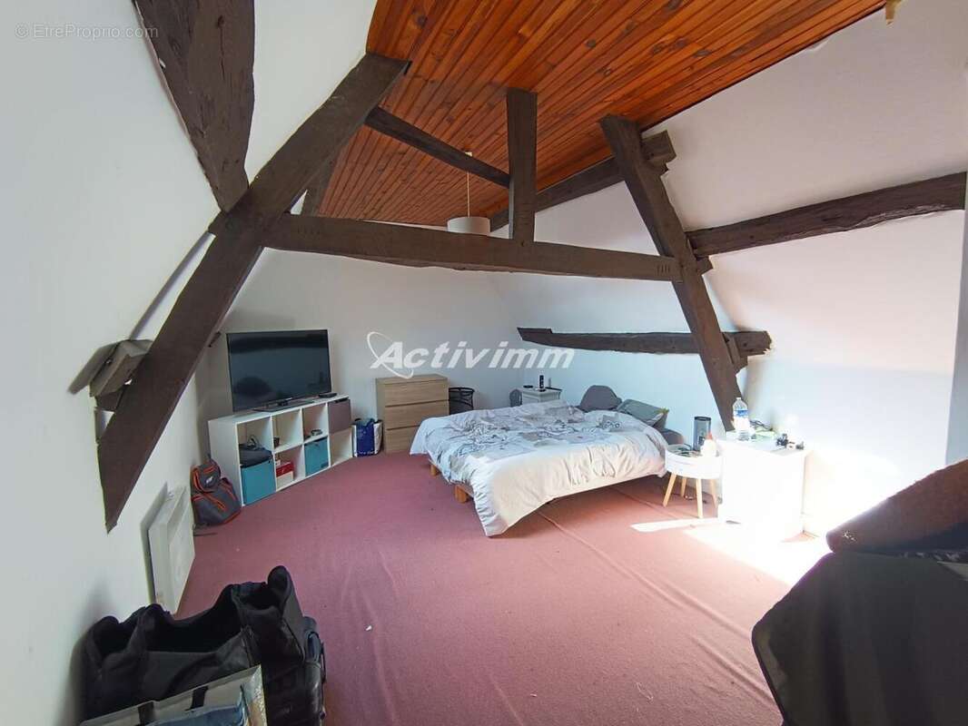 4255 (18) - Maison à HESDIN