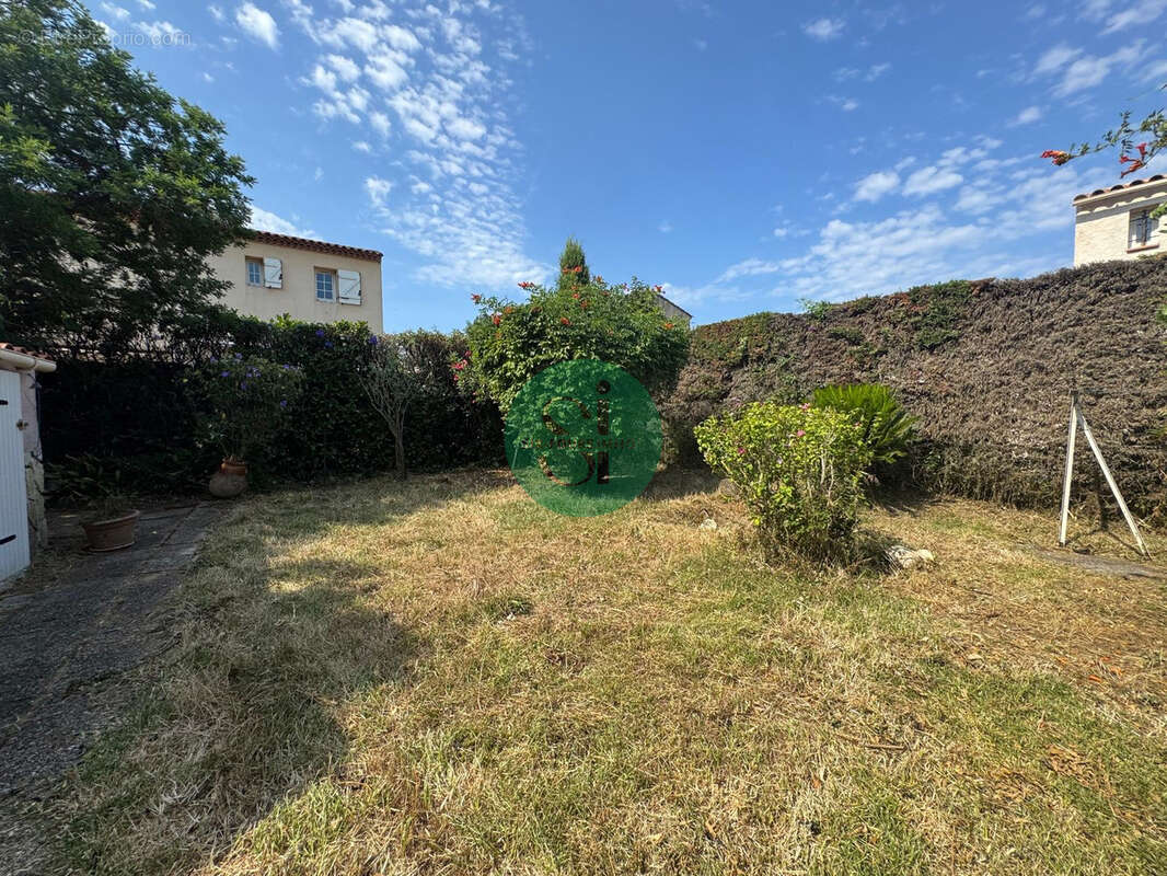 Maison à SIX-FOURS-LES-PLAGES