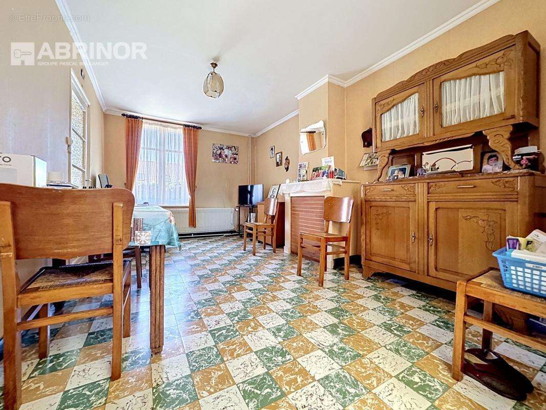 Maison à CAMPHIN-EN-PEVELE
