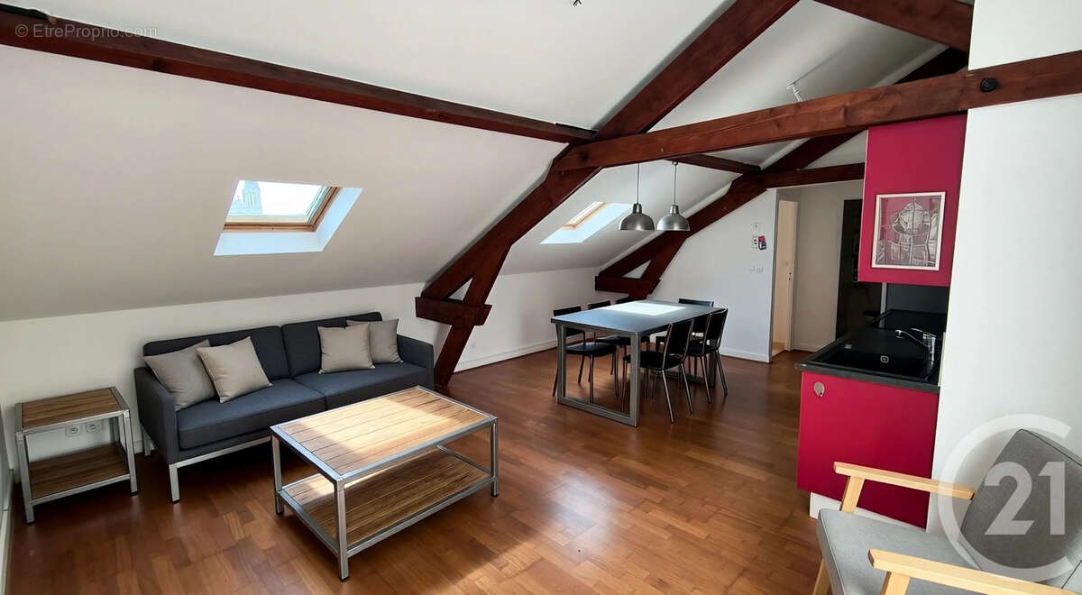 Appartement à BRIE-COMTE-ROBERT