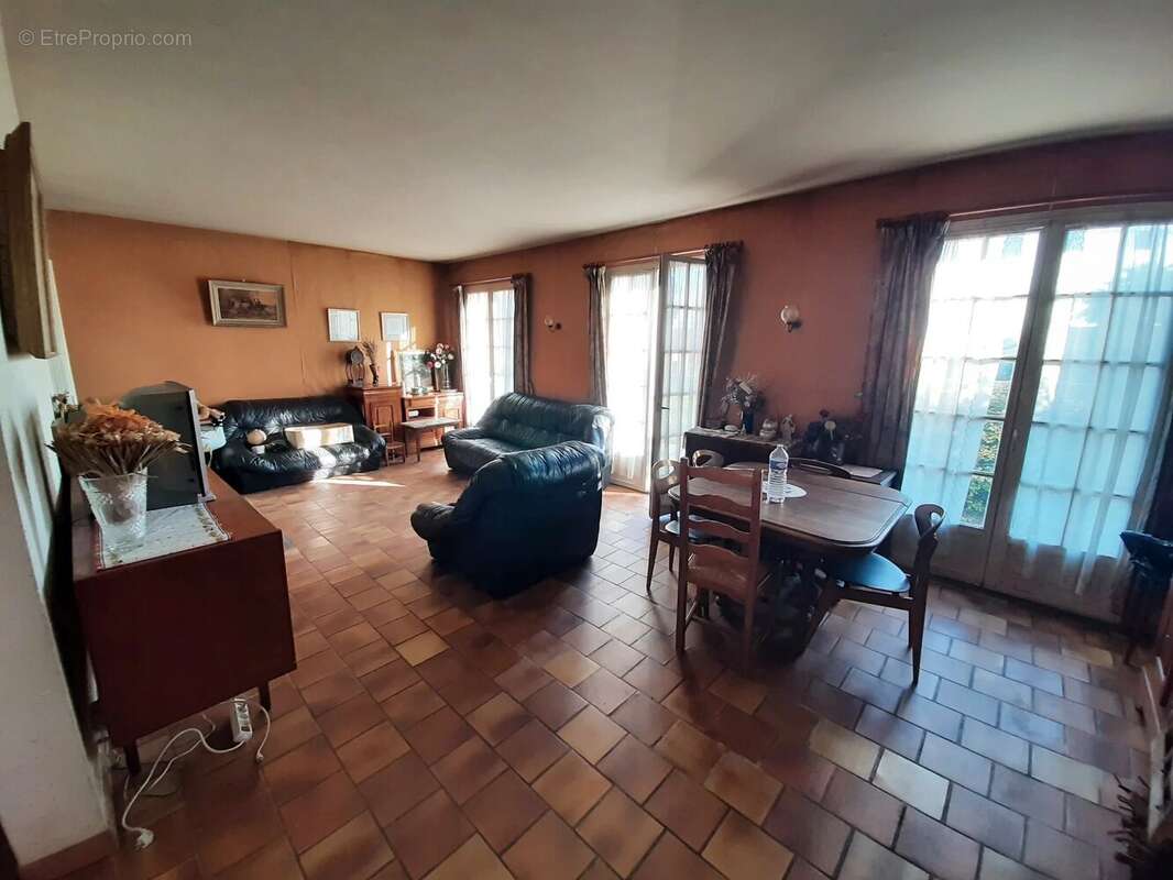 Maison à LINIERS