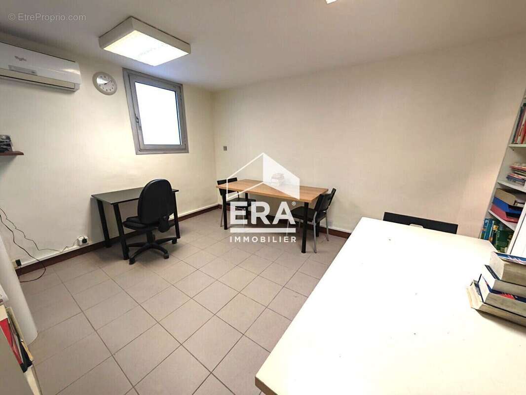 Local commercial 56m² à marseille 4e arrondissement - photo 10