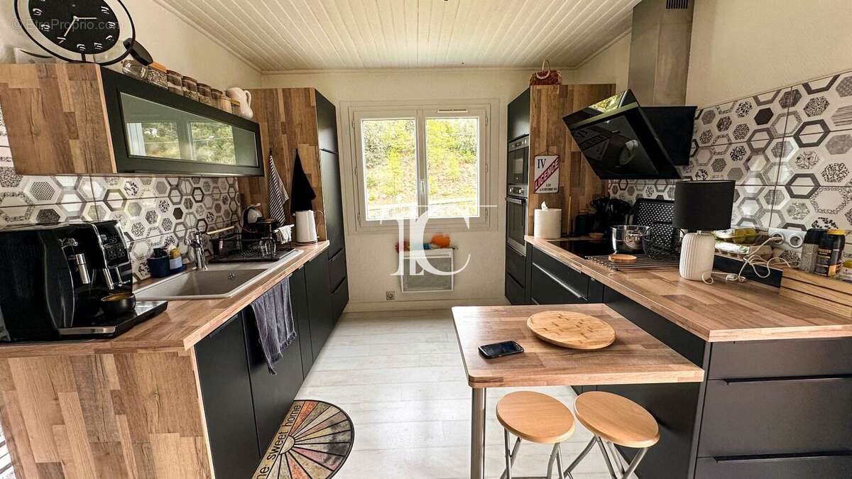 Maison à SAINT-AMBROIX