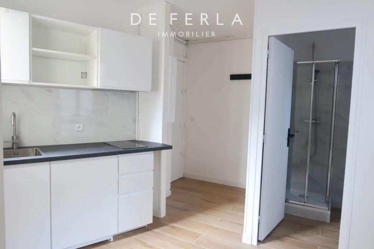 Appartement à PARIS-15E
