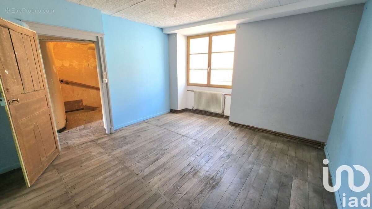 Photo 9 - Maison à CHATEAUVILLAIN