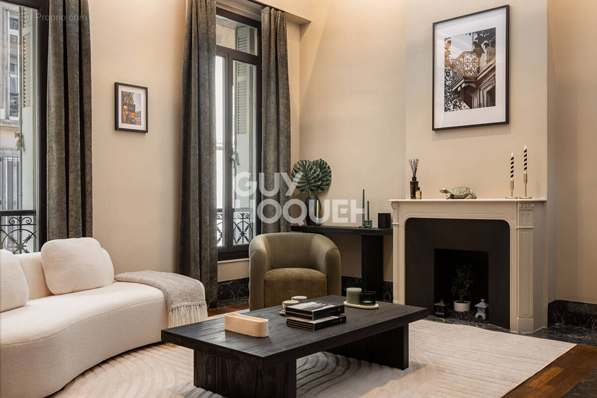 Appartement à MARSEILLE-8E