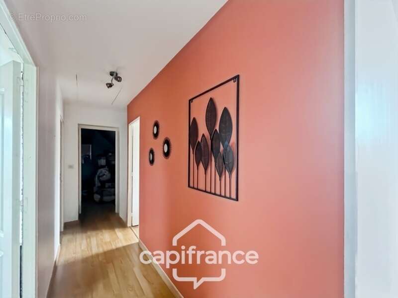 Maison à NOTRE-DAME-D&#039;ALIERMONT