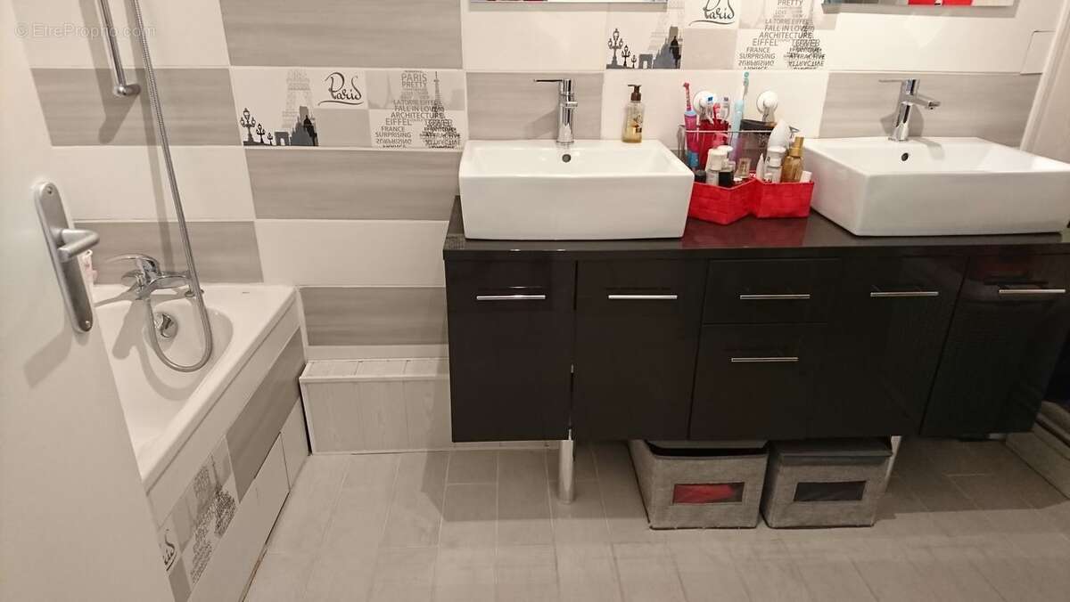 A vendre : T3, Orleans sud, la Source, proche université et - Appartement à ORLEANS
