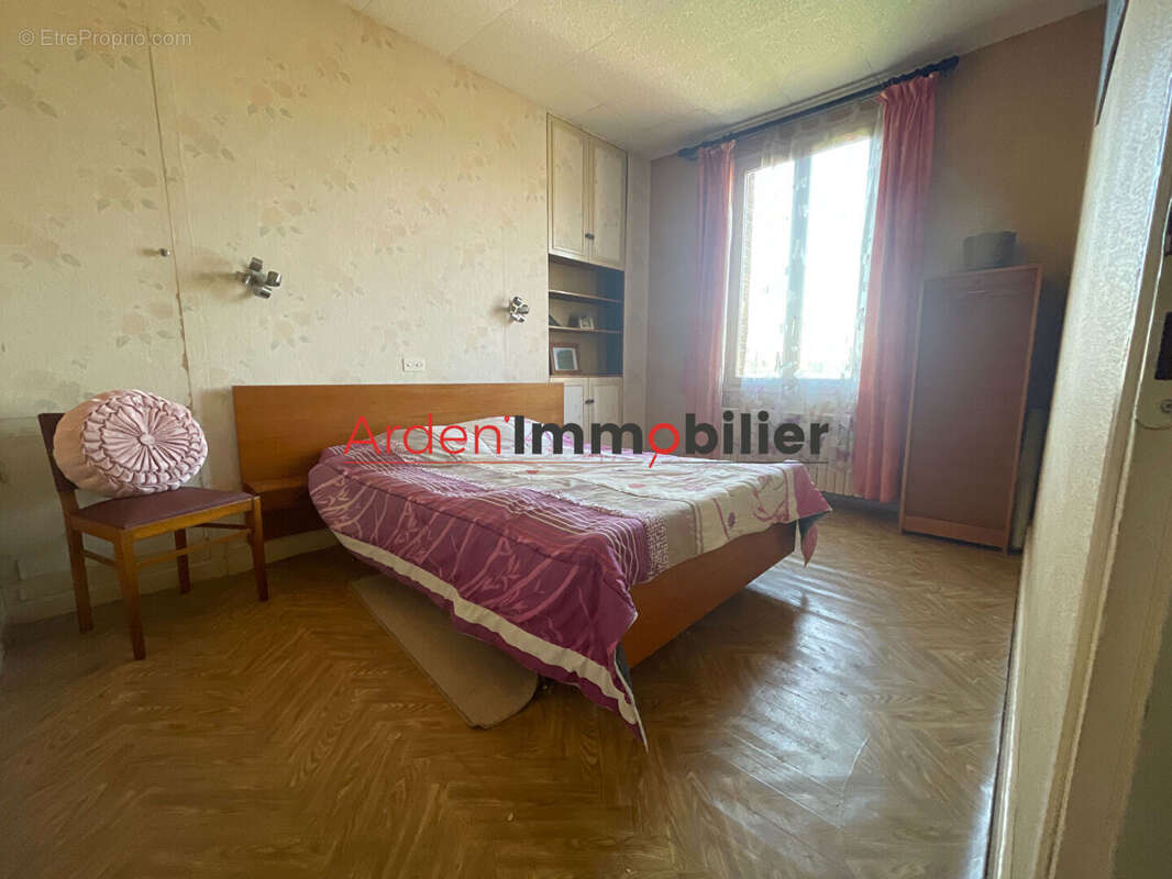 Appartement à LUCQUY