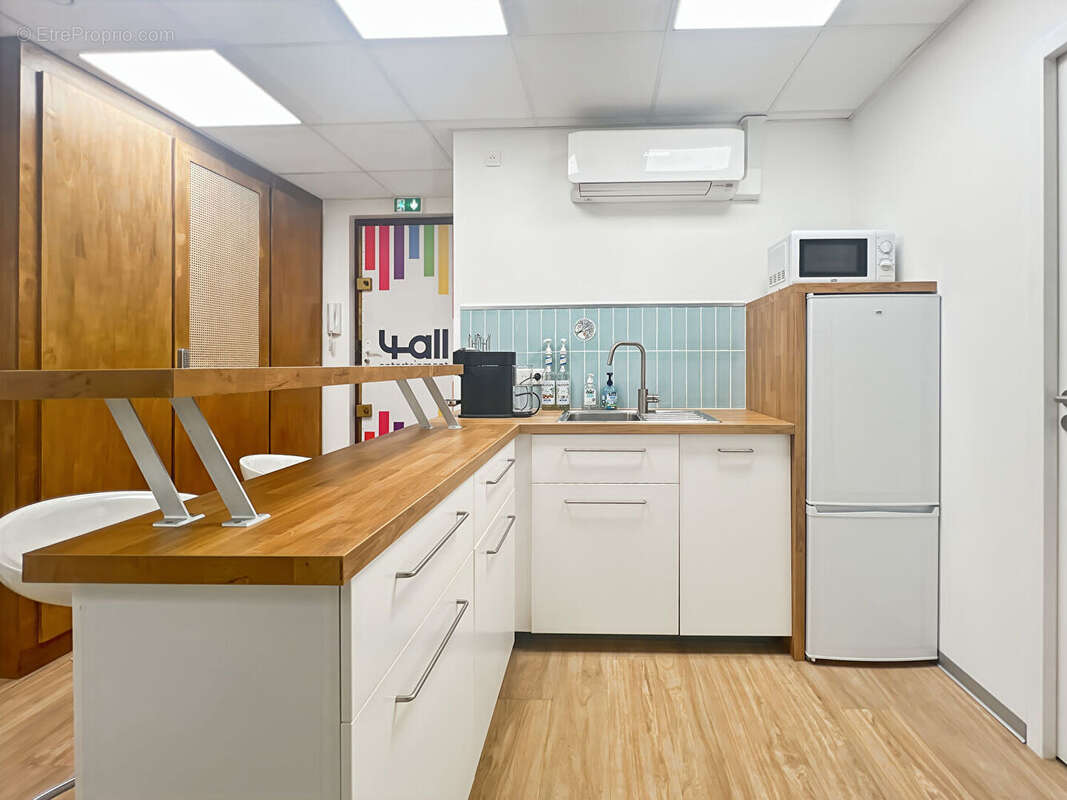 Commerce à PARIS-15E