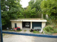 Maison à MONTAIGU-DE-QUERCY