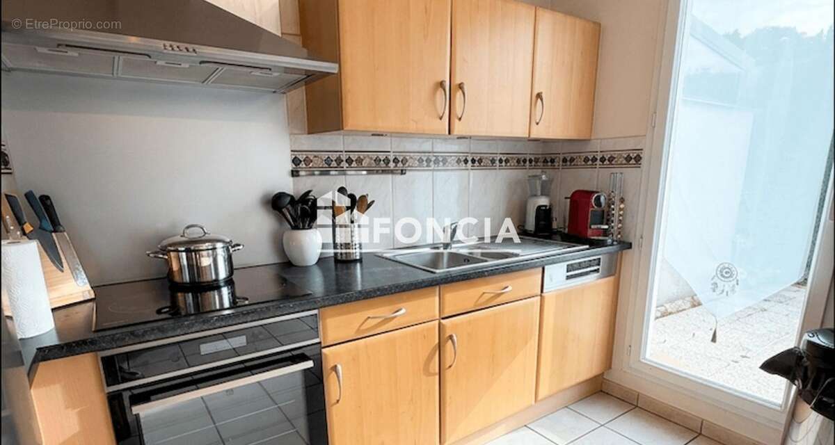 Centre village maison en triplex - photo 3