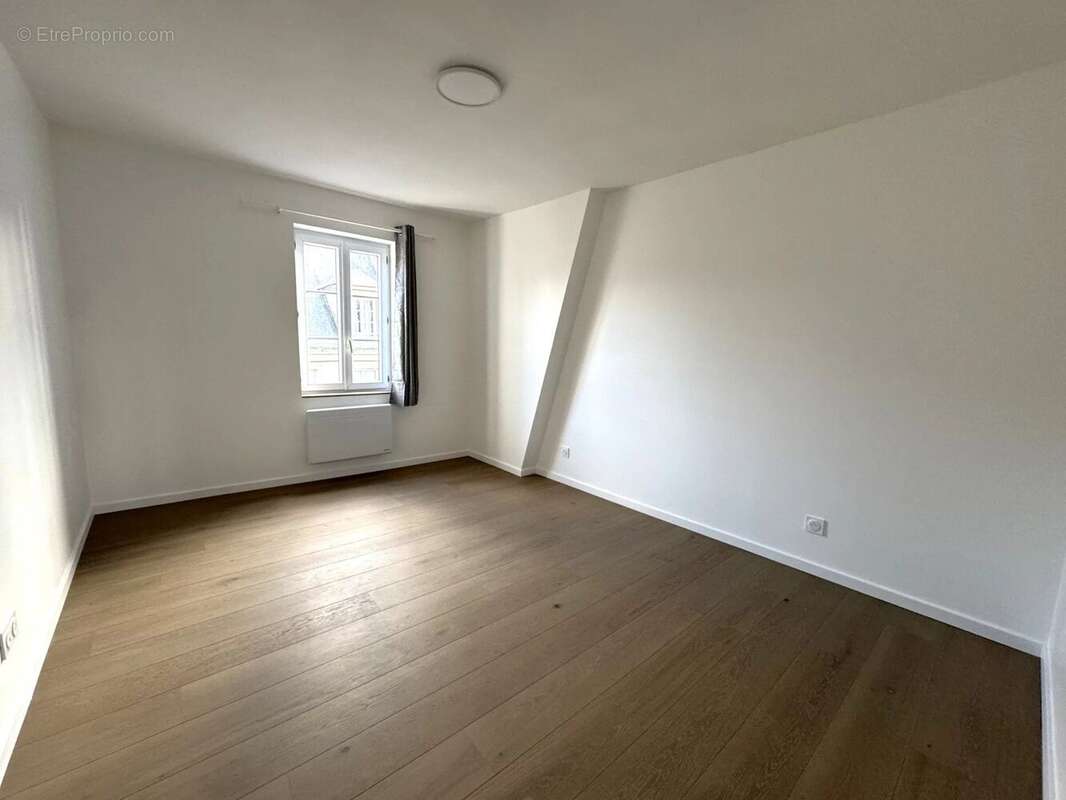 Appartement à COMPIEGNE