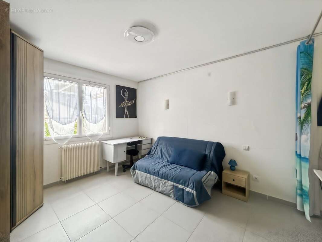 Maison 140 m² à Frouzins  - photo 9