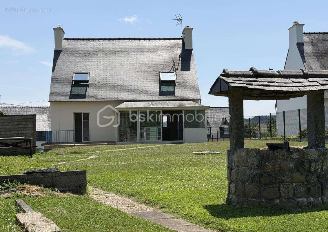 Maison à LE FAOU