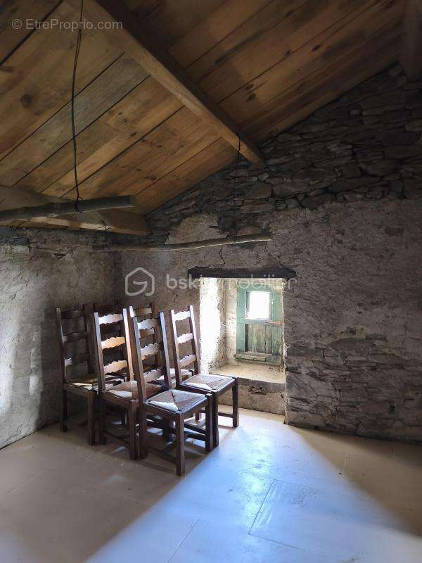 Maison à PRADELLES-CABARDES