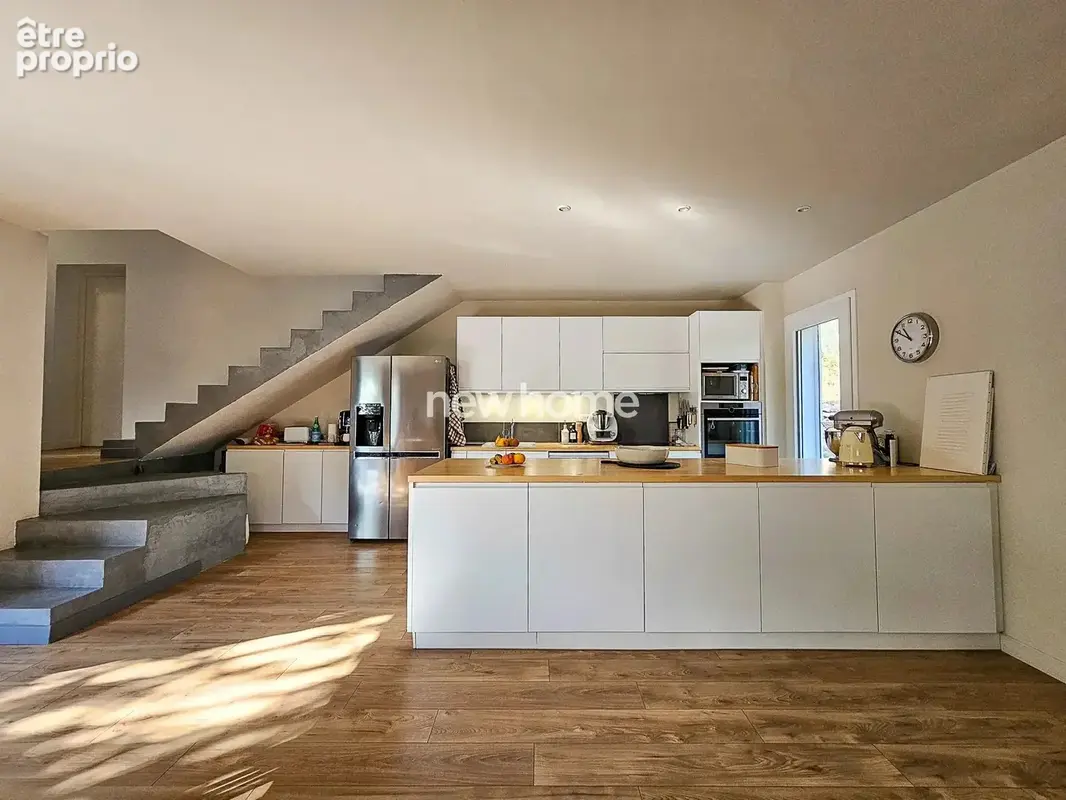 Draguignan – Maison récente en position dominante, au calme avec piscine - photo 9