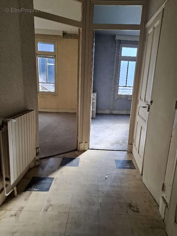 Maison à SAINT-MARTIN-DE-VALAMAS