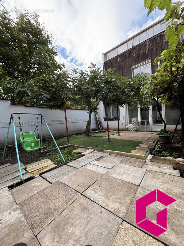 Maison à SAINT-ETIENNE