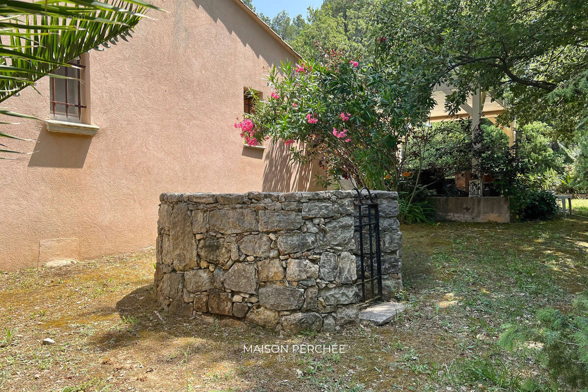 Maison à DRAGUIGNAN